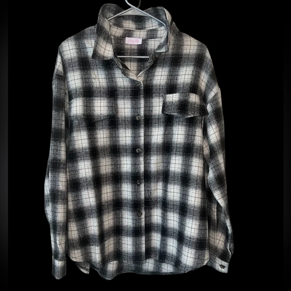Pink Lily Good Timing Black Plaid Shacket - Picture 8 of 10